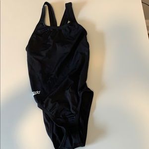 Black Speedo swimsuit size 28